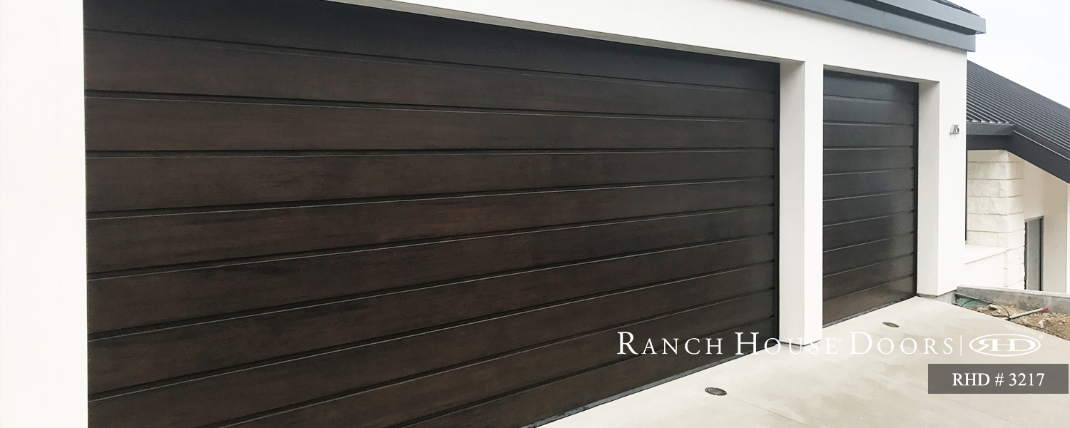 This is an image of a modern garage door in Mission Viejo, CA.
